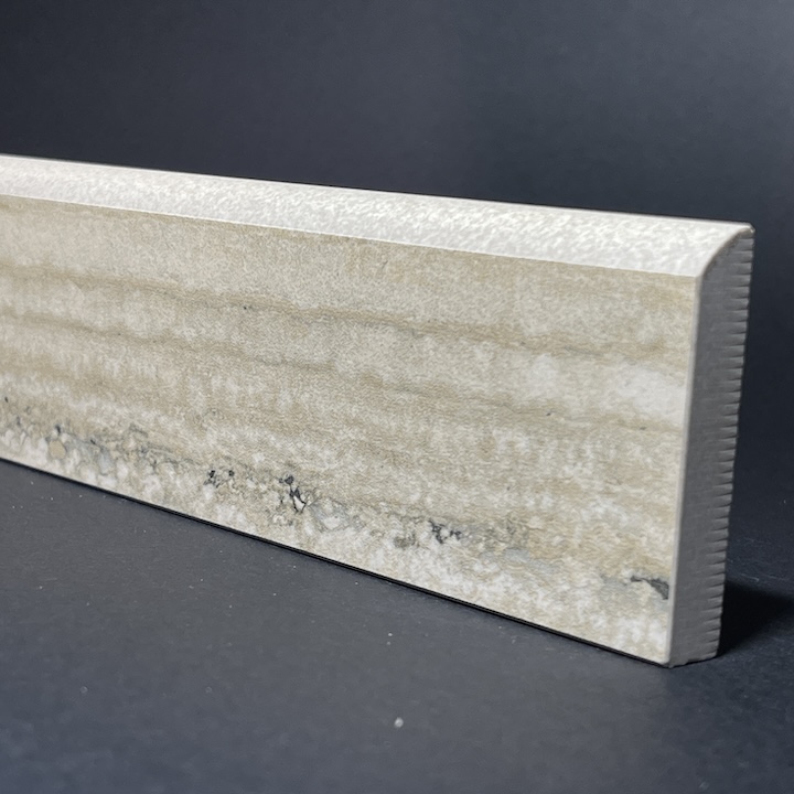 Skirting Board In Travertino Silk Porcelain H.4.5cm X L.89.5cm