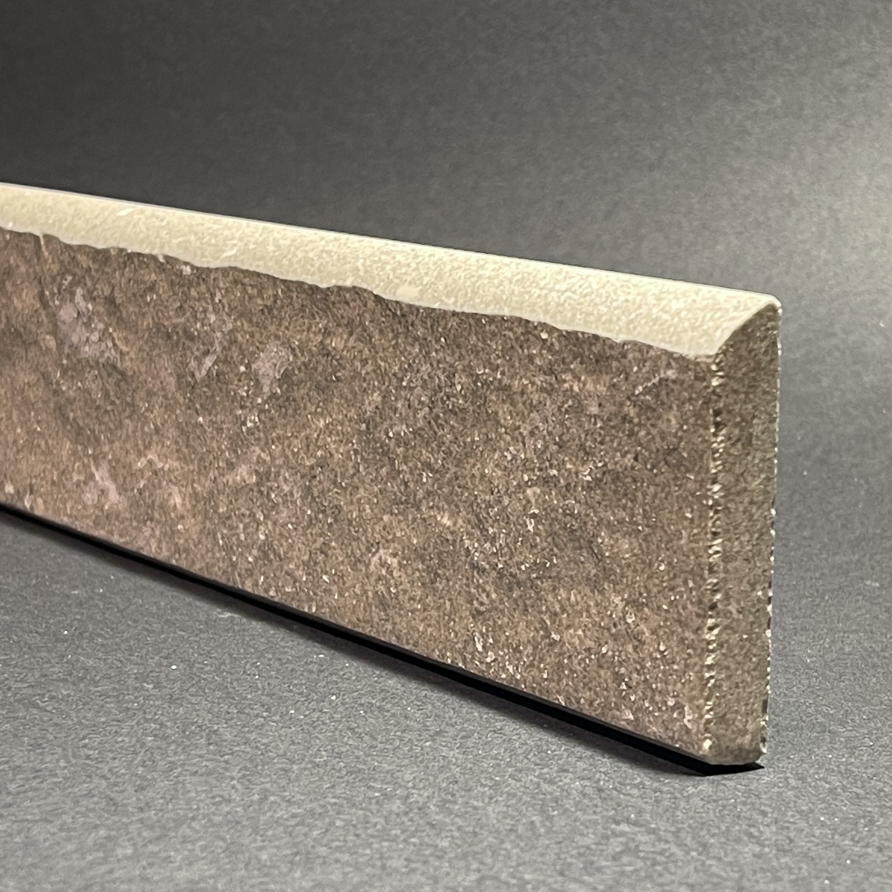 Cendre Flamme Bushhammered Porcelain Skirting Board H.7cm X L.61cm