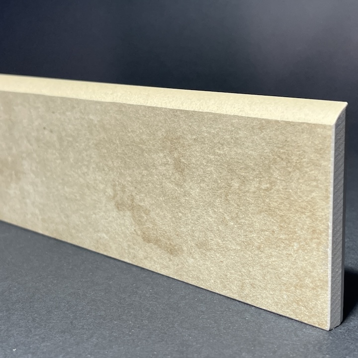 Navona Nat Porcelain Skirting Board H.5cm X L.75,5cm