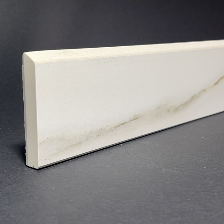 Calacatta Silk Porcelain Skirting Board H.7cm X L.119cm