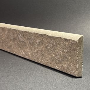 Cendre Flamme Bushhammered Porcelain Skirting Board H.5.5cm X L.59.5cm